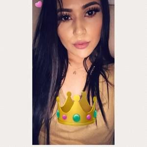 Meet your Posher, Lupita